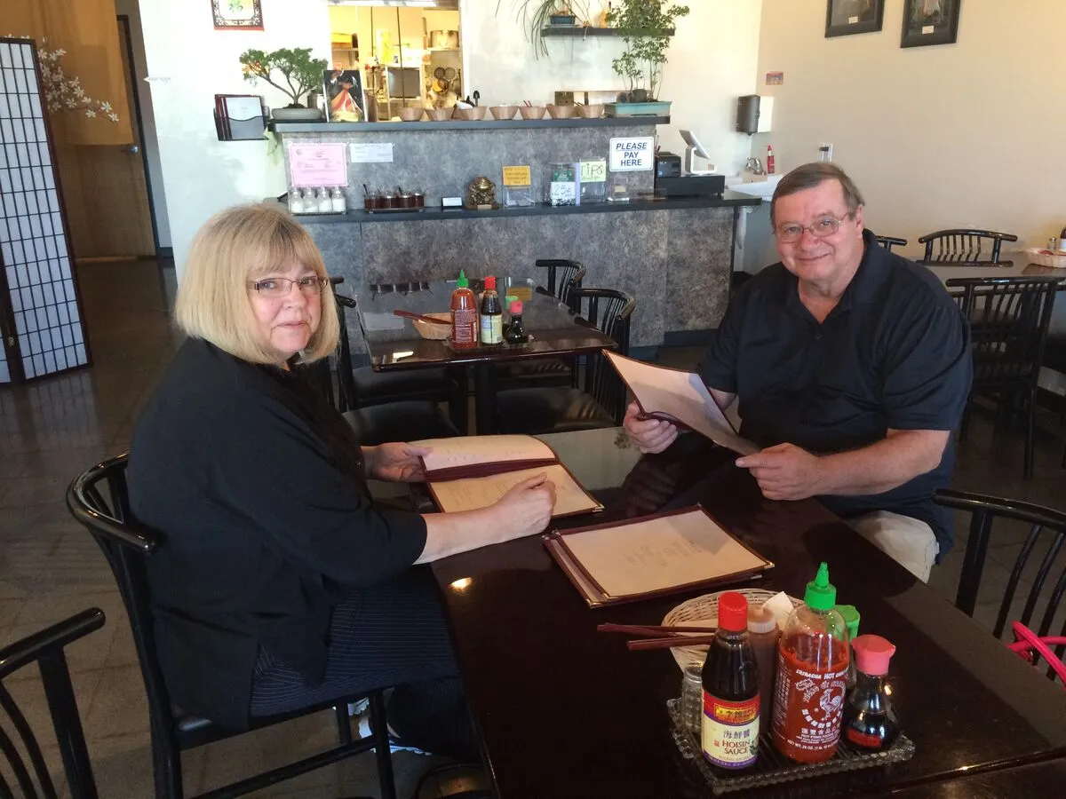Sharon and Larry Snell at dinner